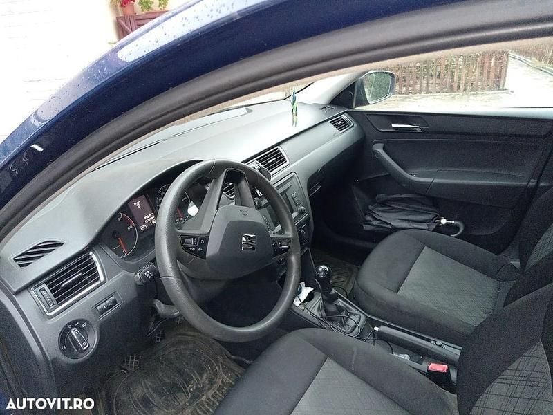 Second-hand Seat Toledo Reference 115 CP (84 kW) 2015 Culoarealbastru Berlinǎ
