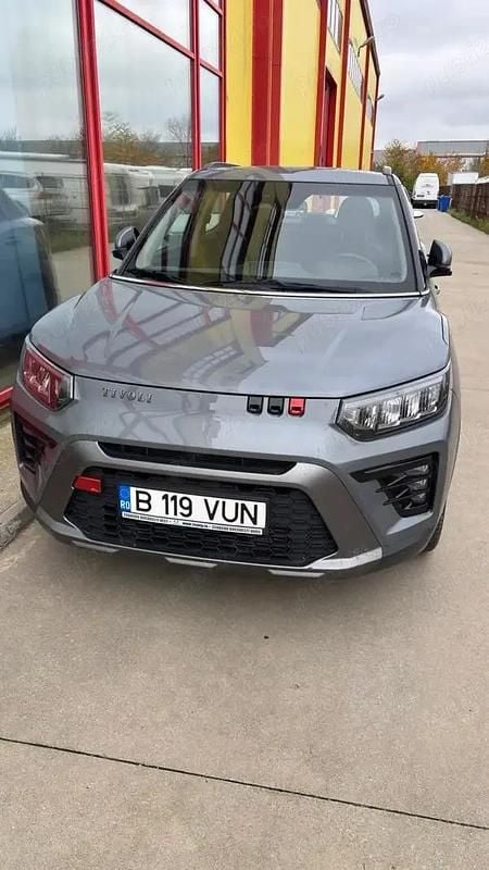 Utilizat 2023 Ssangyong (KGM) Tivoli SUV | 17.500 EUR (Scump) - Imagine 1/4