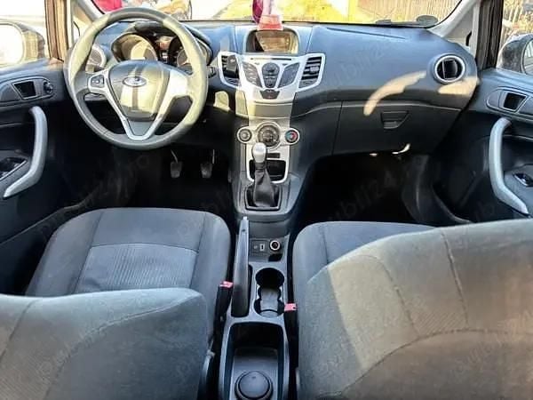 Second-hand Ford Fiesta 95 CP (69 kW) 2012 Hatchback