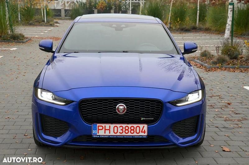 Culoarealbastru Utilizat 2020 Jaguar XE R-Sport Berlinǎ | 17.950 EUR (Scump) - Imagine 1/4