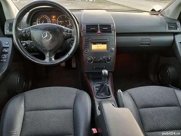 Second-hand Mercedes A160 120 CP (88 kW) 2011 Berlinǎ