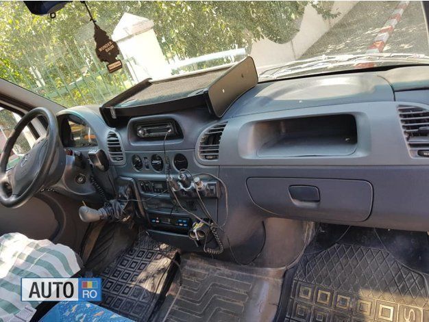 Second-hand Mercedes Sprinter 130 CP (95 kW) 2003 Alb Van