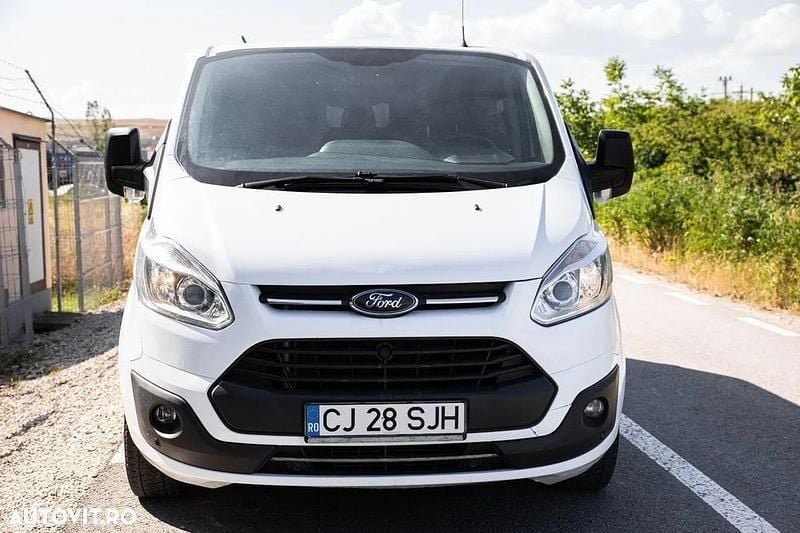 Alb Utilizat 2017 Ford Transit Custom Limited Monovolum | 10.500 EUR (Preț bun) - Imagine 1/4