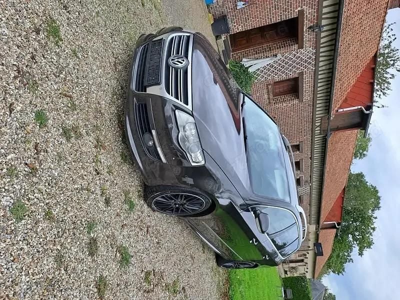 Second-hand VW Passat R-line 140 CP (102 kW) 2010 Maro Break