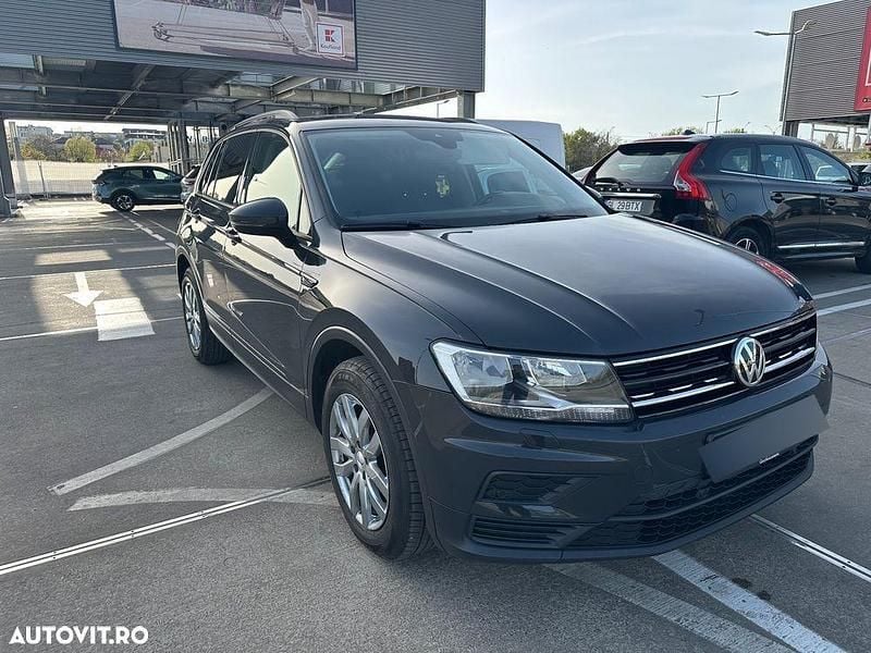 Gri Utilizat 2018 VW Tiguan Comfortline SUV | 16.500 EUR (Preț bun) - Imagine 1/4