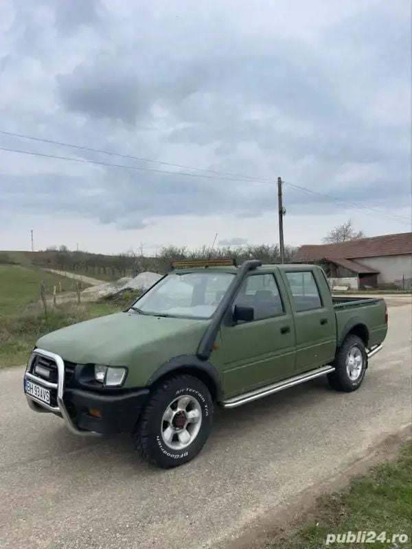 Verde Utilizat 2001 Isuzu Campo Pickup | 5.450 EUR - Imagine 1/4