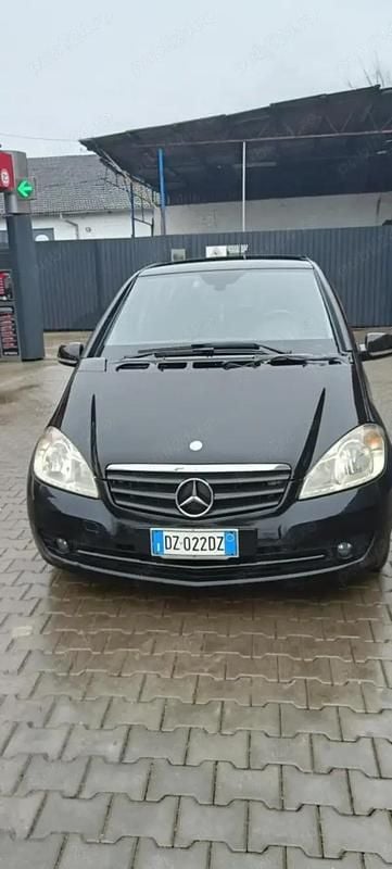 Second-hand Mercedes A150 90 CP (66 kW) 2010 Negru Berlinǎ