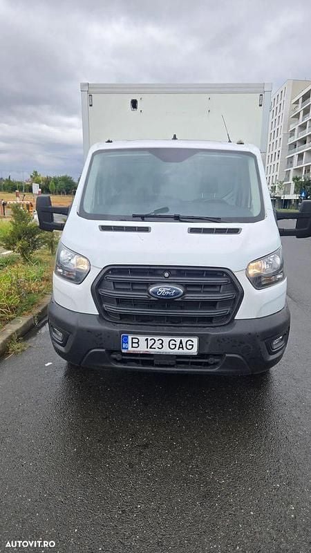 Culoarealb Utilizat 2021 Ford Transit Monovolum | 28.000 EUR - Imagine 1/4