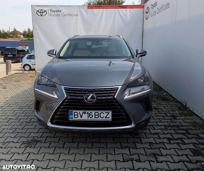 Culoaregri Utilizat 2018 Lexus NX300h Luxury Line SUV | 24.200 EUR (Preț OK) - Imagine 1/4