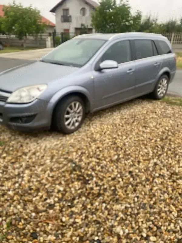 Utilizat 2008 Opel Astra Break | 1.400 EUR (Preț bun) - Imagine 1/4