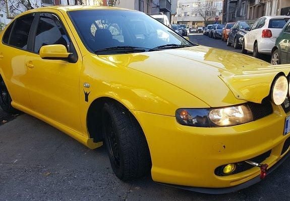 Galben Utilizat 2002 Cupra Leon Hatchback | 7.500 EUR - Imagine 1/4