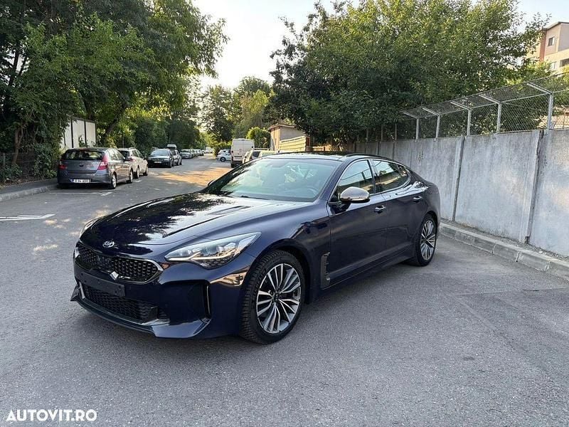 Alte culori Utilizat 2020 Kia Stinger GT-Line Berlinǎ | 23.940 EUR - Imagine 1/4