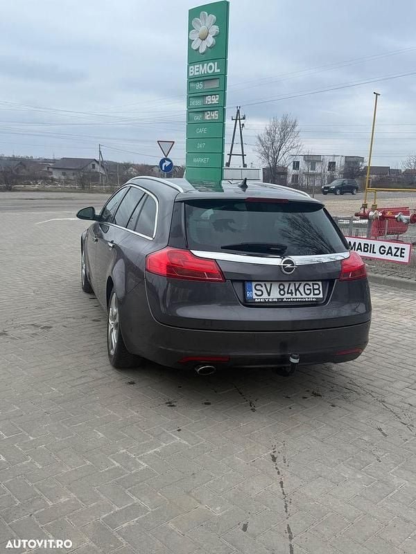 Second-hand Opel Insignia Sport 130 CP (95 kW) 2010 Culoaregri Break