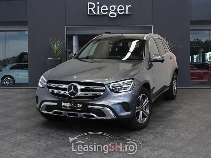 Gri Utilizat 2020 Mercedes A220 Exclusive SUV | 40.446 EUR (Preț OK) - Imagine 1/4