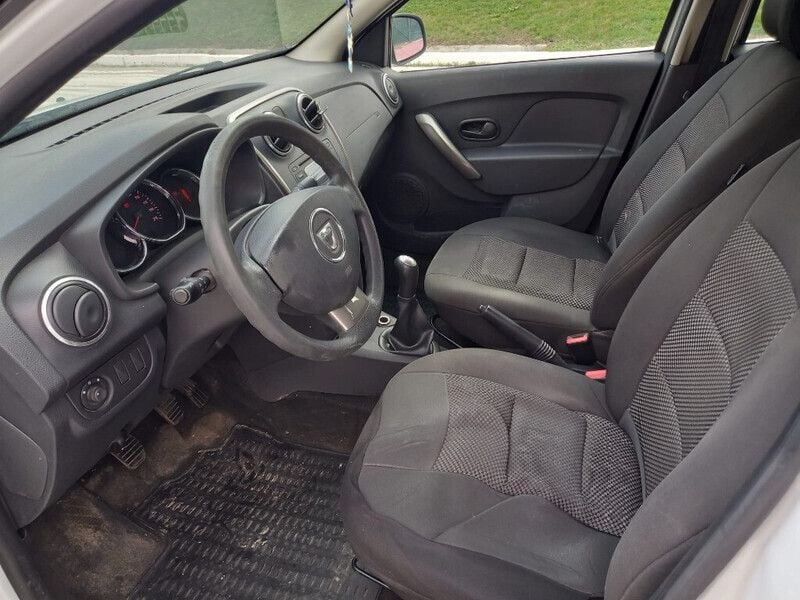 Second-hand Dacia Logan 75 CP (55 kW) 2013 Berlinǎ