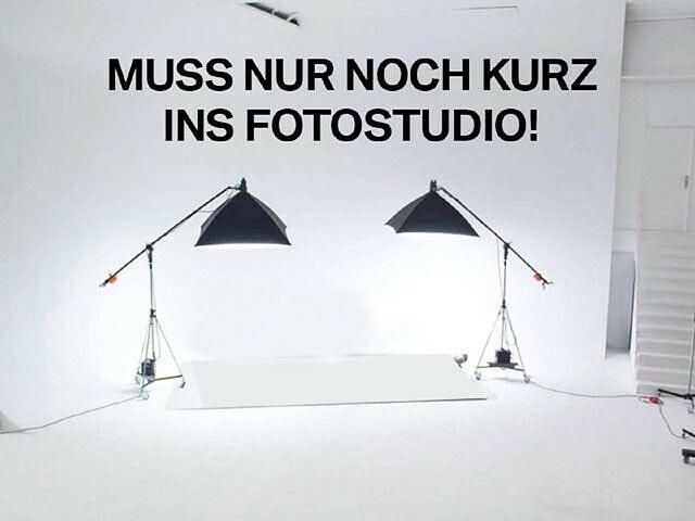 Utilizat 2022 BMW 320 Sport Line | 38.765 EUR - Imagine 1/1