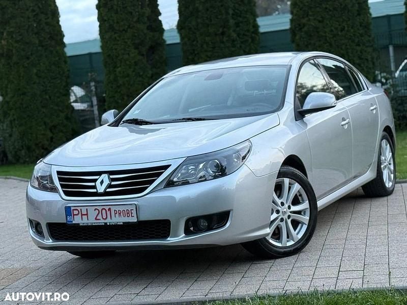 Culoareargint Utilizat 2011 Renault Latitude Berlinǎ | 5.490 EUR (Preț bun) - Imagine 1/4