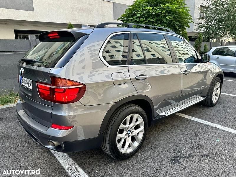 Second-hand BMW X5 Sport Line 306 CP (225 kW) 2012 Culoaregri SUV