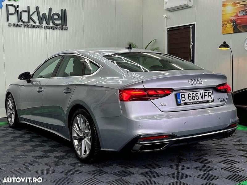 Second-hand Audi A5 Advanced 204 CP (150 kW) 2020 Culoaregri Berlinǎ