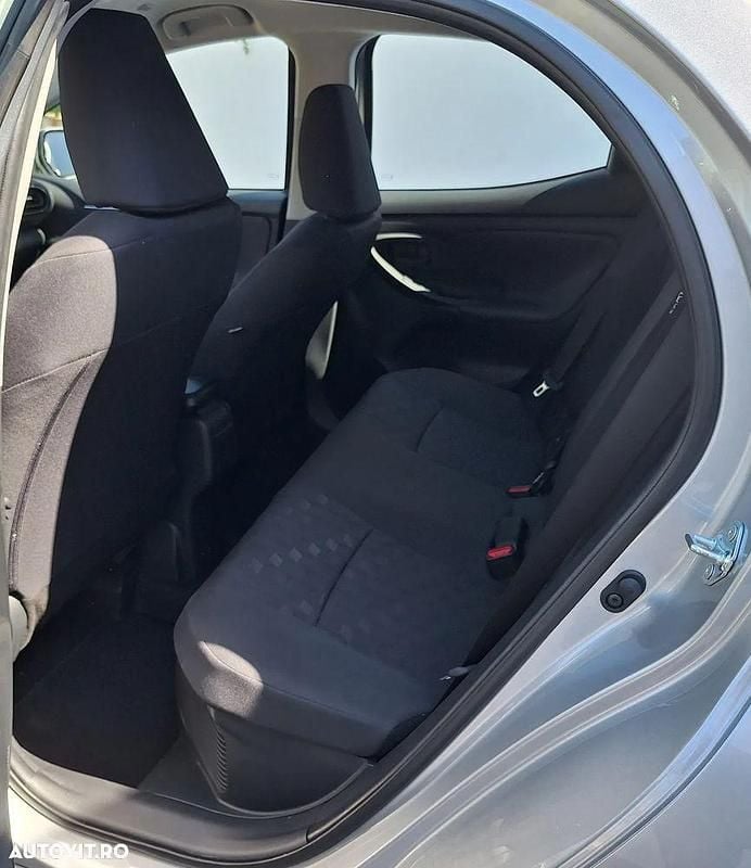 Second-hand Toyota Yaris Hybrid 92 CP (67 kW) 2024 Culoaregri Hatchback