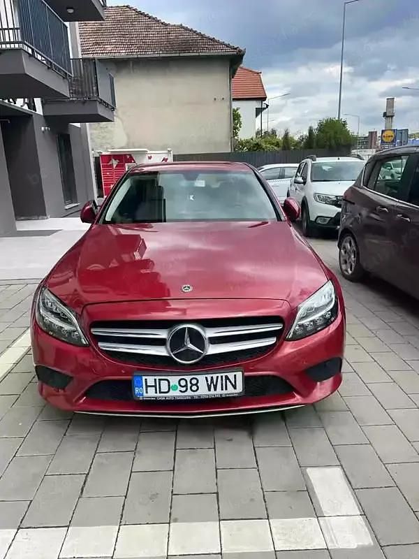 Utilizat 2020 Mercedes A180 Berlinǎ | 20.000 EUR - Imagine 1/4