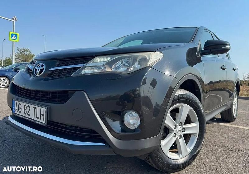 Culoarenegru Utilizat 2013 Toyota RAV4 Executive SUV | 9.250 EUR (Super Preț) - Imagine 1/4