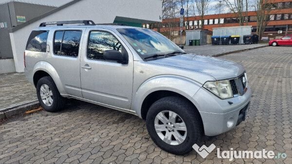 Gri Utilizat 2007 Nissan Pathfinder SUV | 8.700 EUR - Imagine 1/4