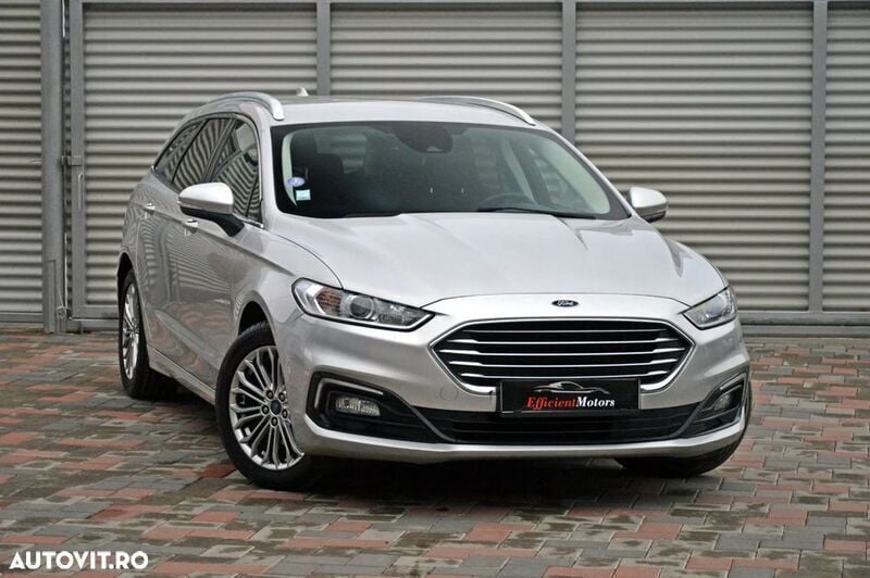 Second-hand Ford Mondeo Titanium 187 CP (137 kW) 2021 Gri Break