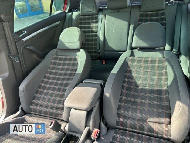 Second-hand VW Golf V 200 CP (147 kW) 2007 Rosu Hatchback