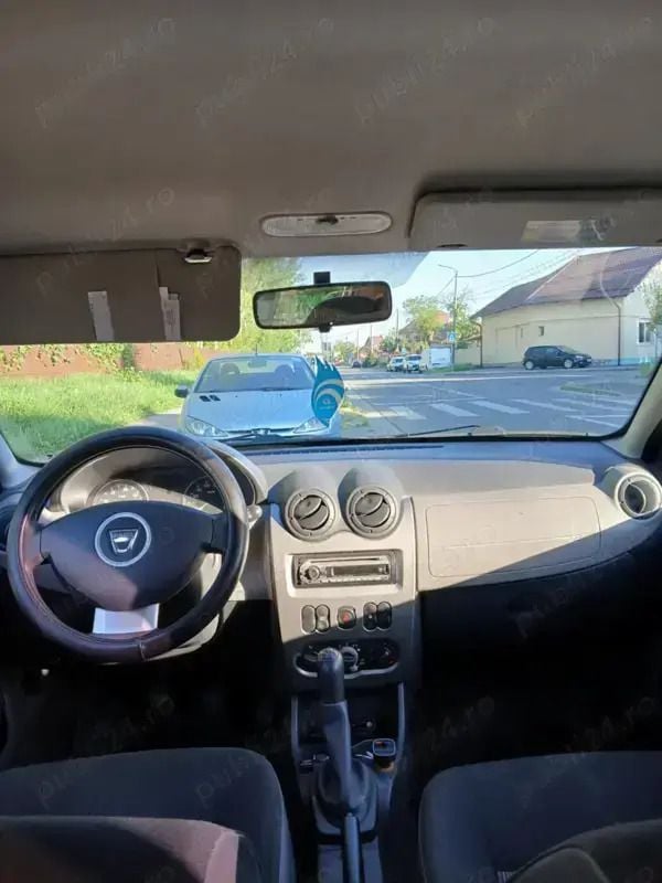 Utilizat 2010 Dacia Sandero Hatchback | 3.500 EUR (Preț OK) - Imagine 1/4