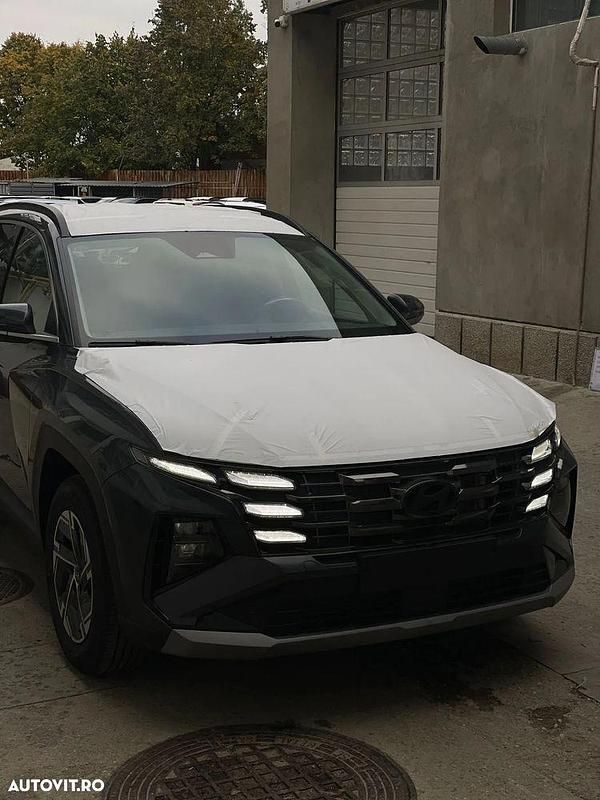 Culoareverde Nouă 2025 Hyundai Tucson Style SUV | 27.460 EUR (Scump) - Imagine 1/4