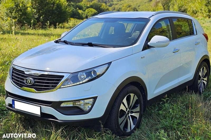 Culoarealb Utilizat 2013 Kia Sportage SUV | 10.500 EUR (Preț bun) - Imagine 1/4
