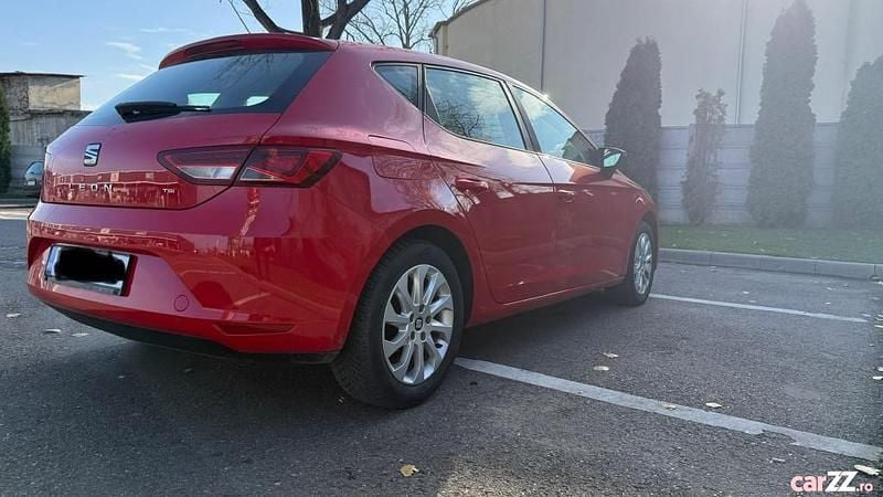 Roșu Utilizat 2014 Seat Leon Hatchback | 5.950 EUR (Preț bun) - Imagine 1/4