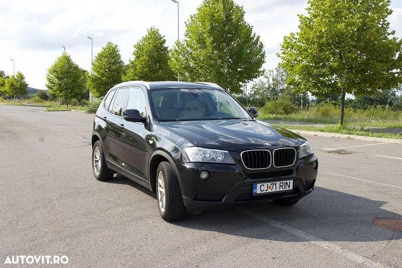 Culoarenegru Utilizat 2013 BMW X3 Comfort Edition SUV | 10.900 EUR - Imagine 1/4