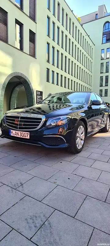 Second-hand Mercedes E220 197 CP (144 kW) 2018 Negru Berlinǎ