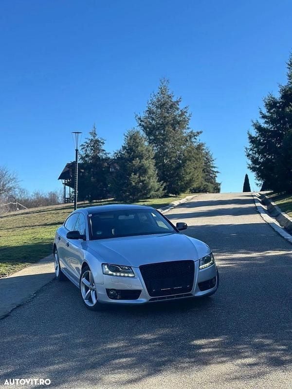 Second-hand Audi A5 S-Line 239 CP (175 kW) 2009 Culoareargint Coupe