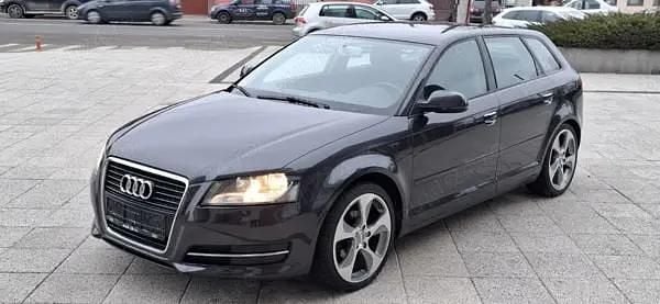 Negru Utilizat 2011 Audi A3 Sportback Hatchback | 5.490 EUR (Preț OK) - Imagine 1/4