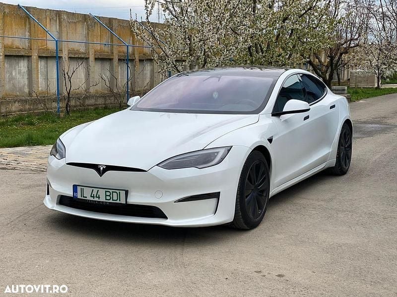 Second-hand Tesla Model S 492 kW (670 CP) 2023 Culoarealb Hatchback