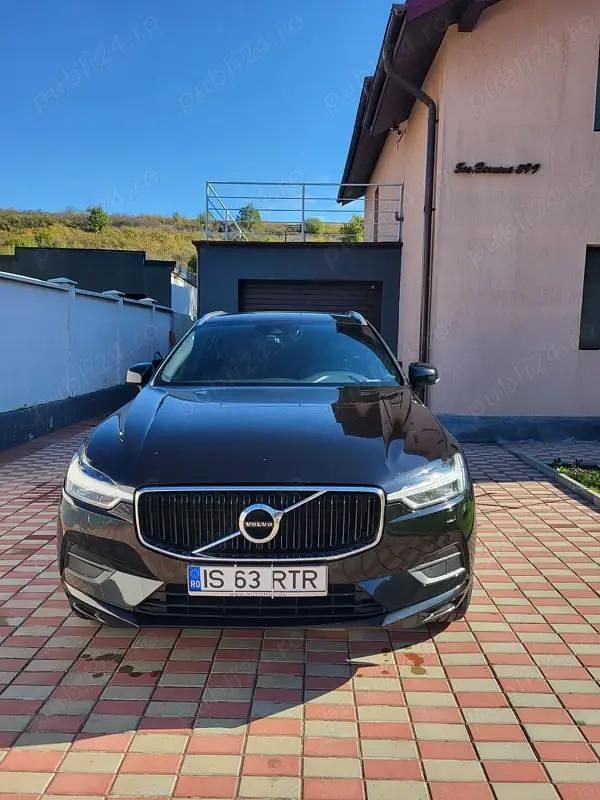 Negru Utilizat 2019 Volvo XC60 Momentum SUV | 22.499 EUR (Preț bun) - Imagine 1/4