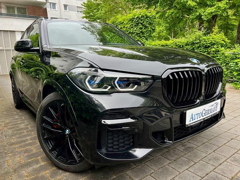 Utilizat 2023 BMW X5 M Sport SUV | 72.302 EUR - Imagine 1/1