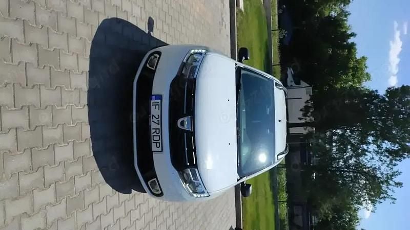 Alb Utilizat 2020 Dacia Logan MCV Ambiance Break | 7.800 EUR (Preț OK) - Imagine 1/4