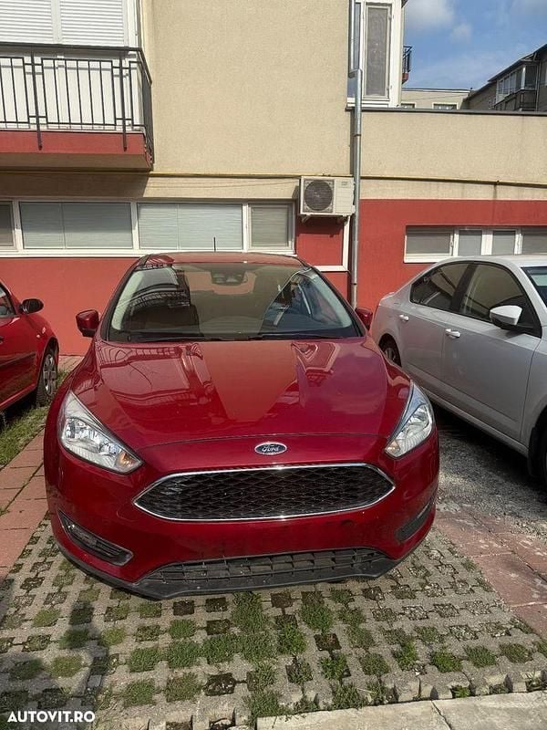 Rosu Utilizat 2017 Ford Focus Trend Hatchback | 9.500 EUR (Preț OK) - Imagine 1/4