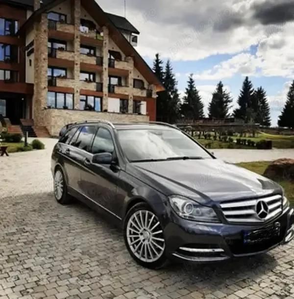Utilizat 2013 Mercedes C220 Avantgarde Edition Break | 15.999 EUR - Imagine 1/4
