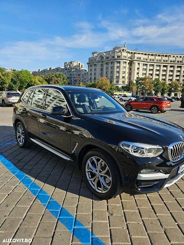Culoarenegru Utilizat 2020 BMW X3 xLine SUV | 34.500 EUR (Puțin scump) - Imagine 1/4