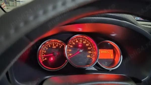 Second-hand Dacia Logan 100 CP (73 kW) 2020 Maro Berlinǎ