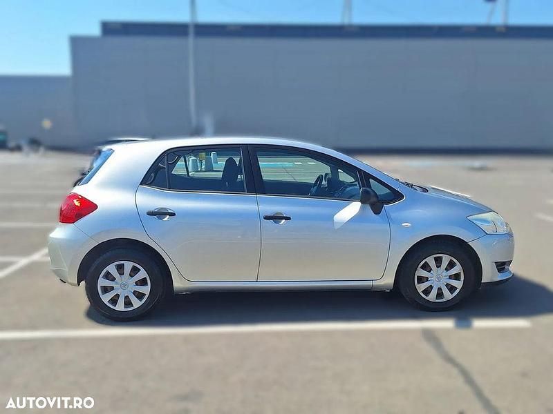 Culoaregri Utilizat 2007 Toyota Auris Hatchback | 3.500 EUR (Preț OK) - Imagine 1/4