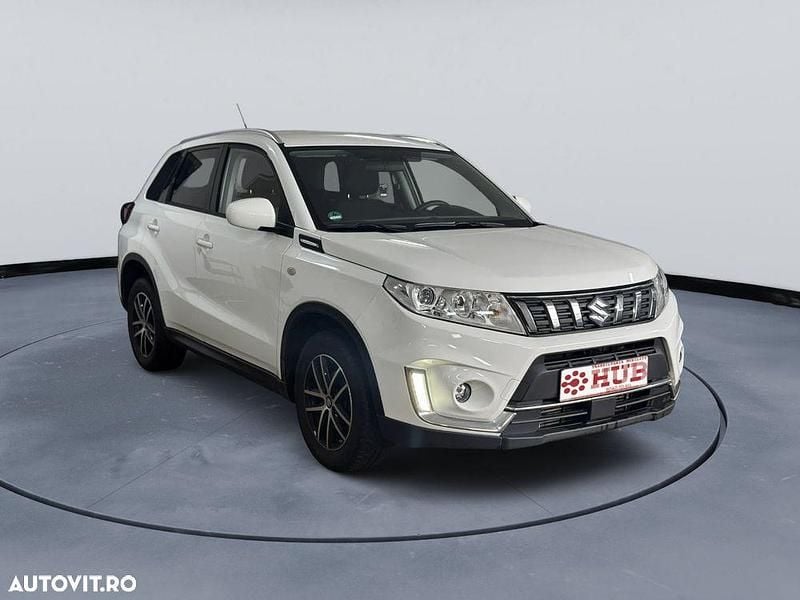 Second-hand Suzuki Vitara 112 CP (82 kW) 2019 Culoarealb SUV
