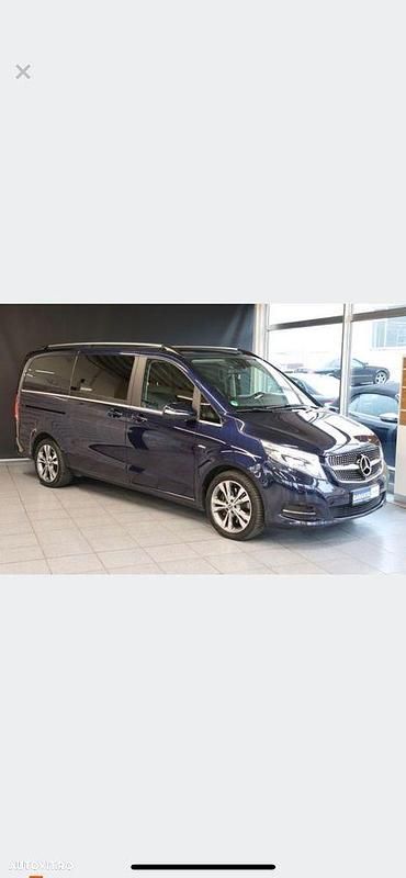 Second-hand Mercedes V250 Exclusive 190 CP (139 kW) 2014 Culoarealbastru Monovolum