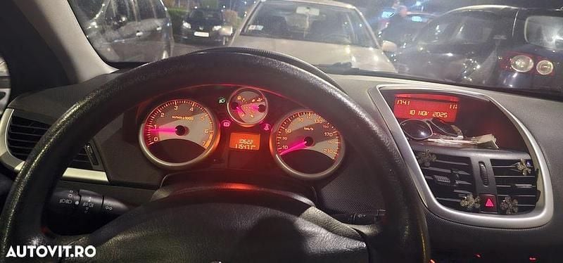 Culoaregri Utilizat 2010 Peugeot 207 Access Coupe | 2.200 EUR - Imagine 1/4