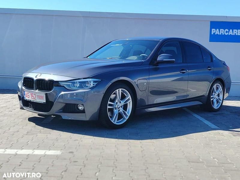 Culoaregri Utilizat 2016 BMW 330e iPerformance Berlinǎ | 17.350 EUR - Imagine 1/4